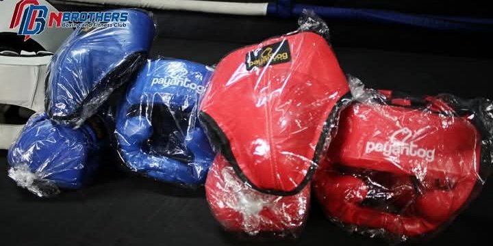 Gloves, Wraps and Gears image